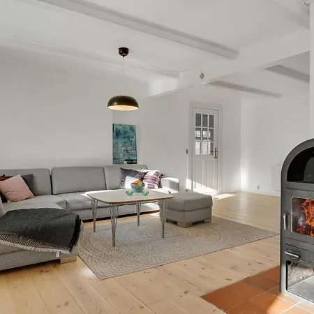 Stunning In With Kitchen Asnæs